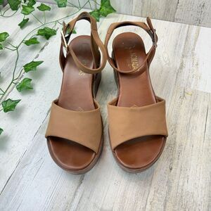nomadas platforms ankle strap sandals size 4